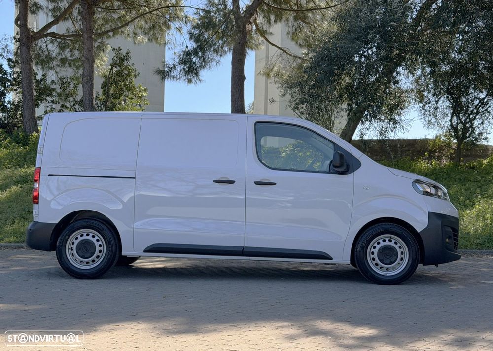 Opel Vivaro 1.5 CDTi L2H1 Enjoy - 11