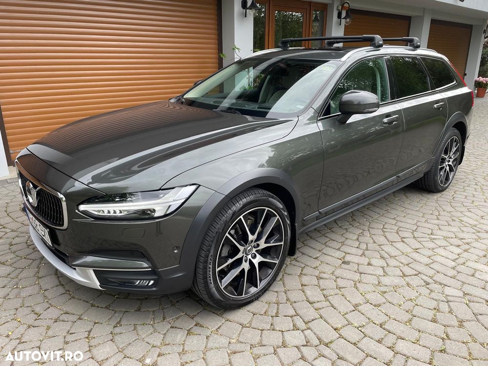 Volvo V90 D5 AWD Geartronic Inscription - 1