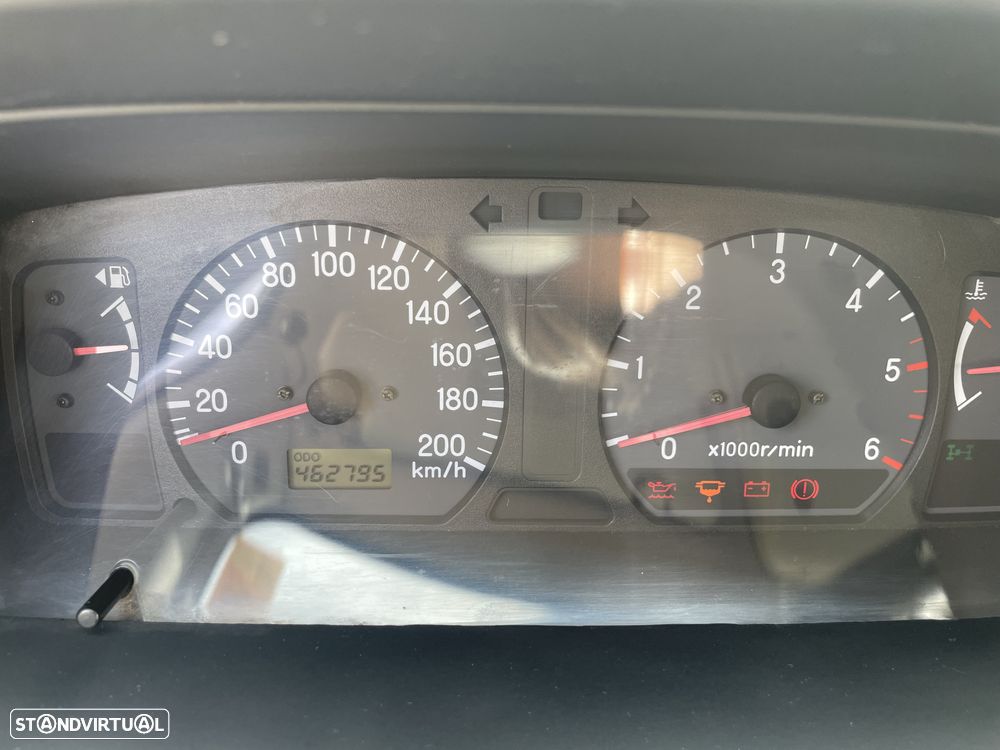 Mitsubishi Pajero Sport 2.5 TD GLS - 24