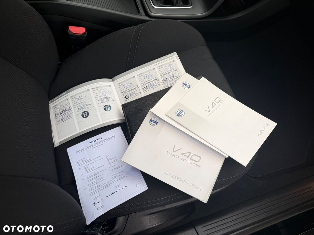 Volvo V40 Cross Country D2 Kinetic - 40