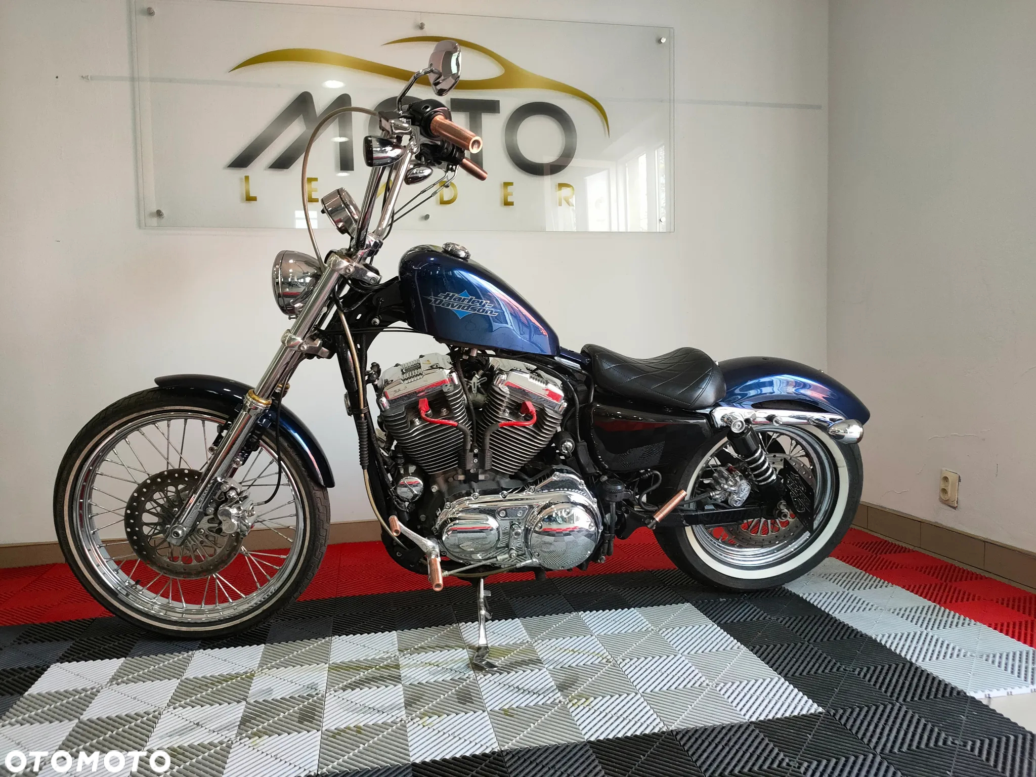 Harley-Davidson Sportster - 16