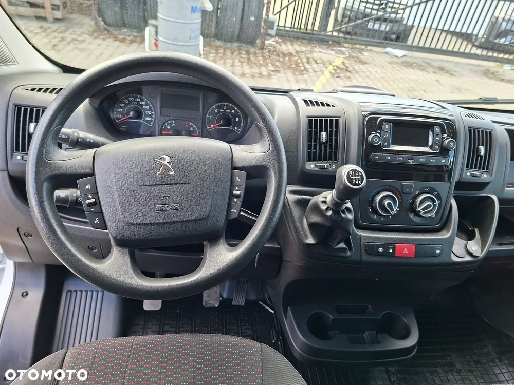 Peugeot BOXER - 12