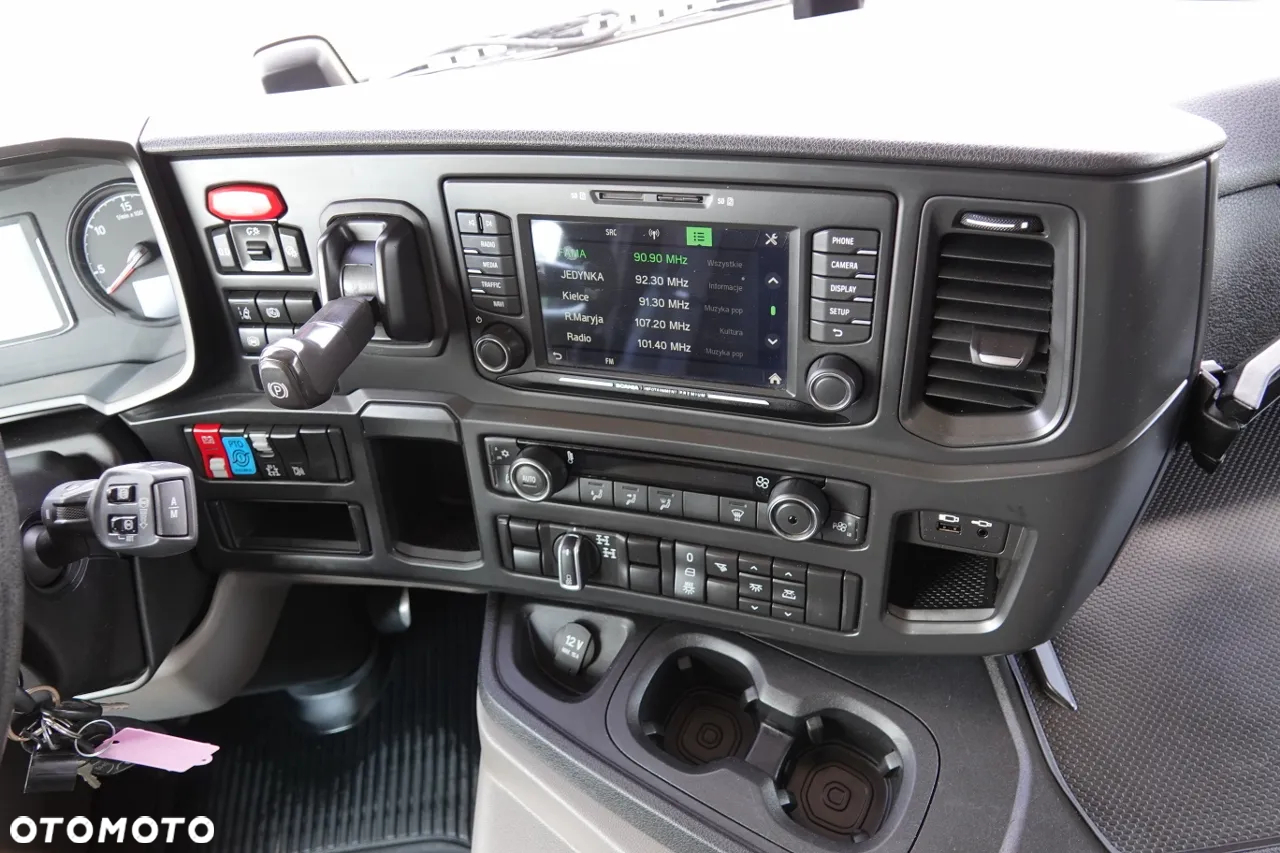 Scania P 450 XT  / 6x4 / POMPA DO BETONU CIFA K35l / 2019 ROK / STEROWANIE RADIOWE / SPROWADZONY - 32