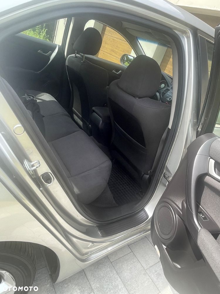 Honda Accord 2.0 Comfort - 18