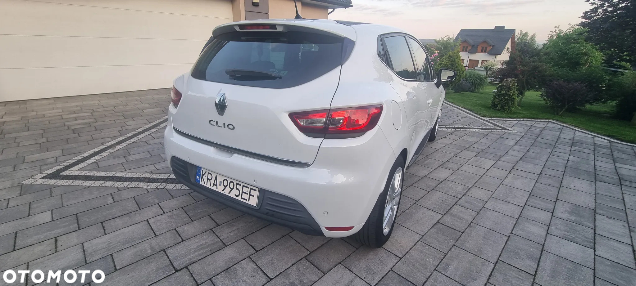Renault Clio Energy dCi 110 Bose Edition - 8