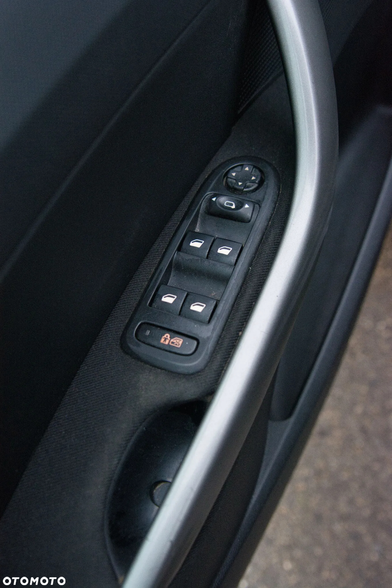 Peugeot 308 1.6 HDi Premium - 26