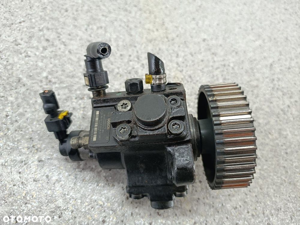 POMPA WTRYSKOWA ALFA ROMEO 159 0055205935 0445010150  BOSCH 1.9 JTD - 6