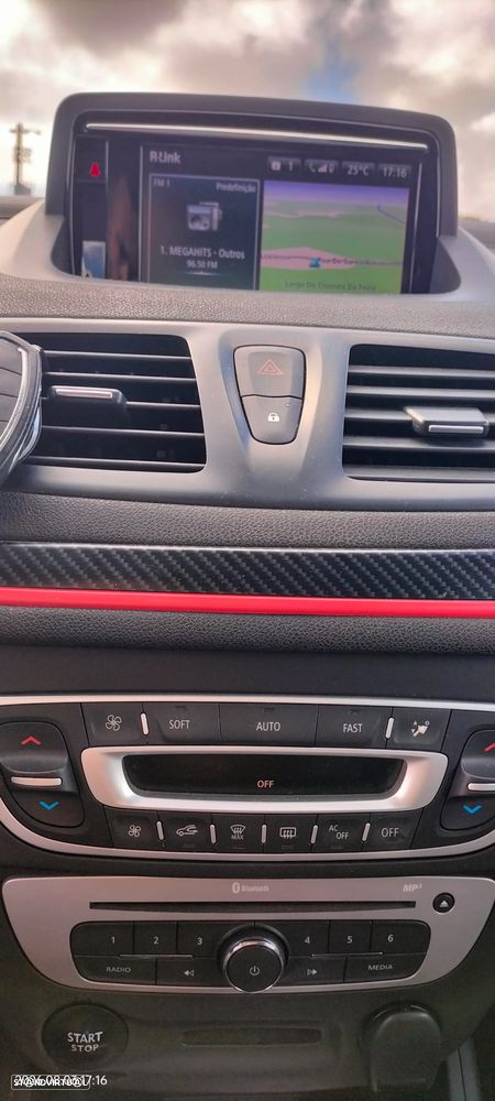 Renault Mégane Sport Tourer 1.5 dCi GT Line - 9