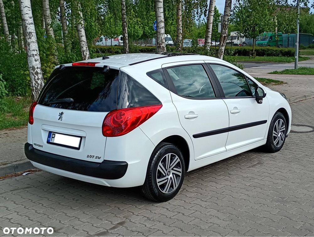 Peugeot 207 1.6 HDi - 3