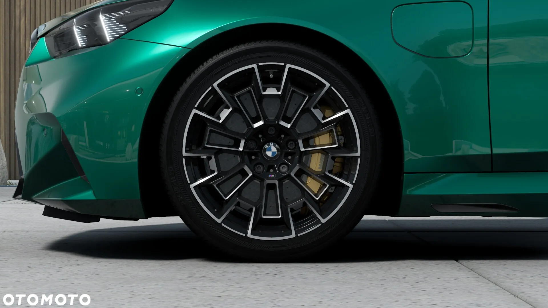 BMW M5 PHEV - 8