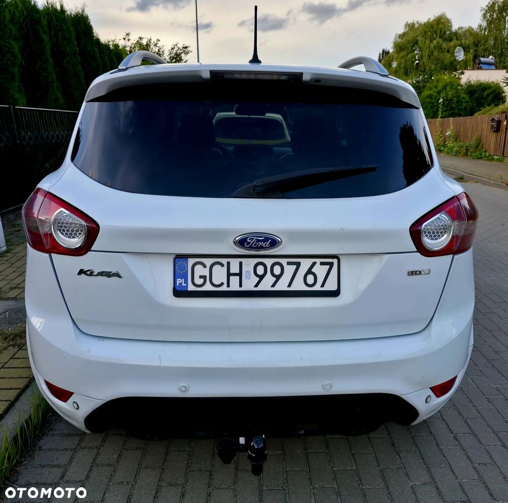 Ford Kuga 2.0 TDCi Titanium - 4