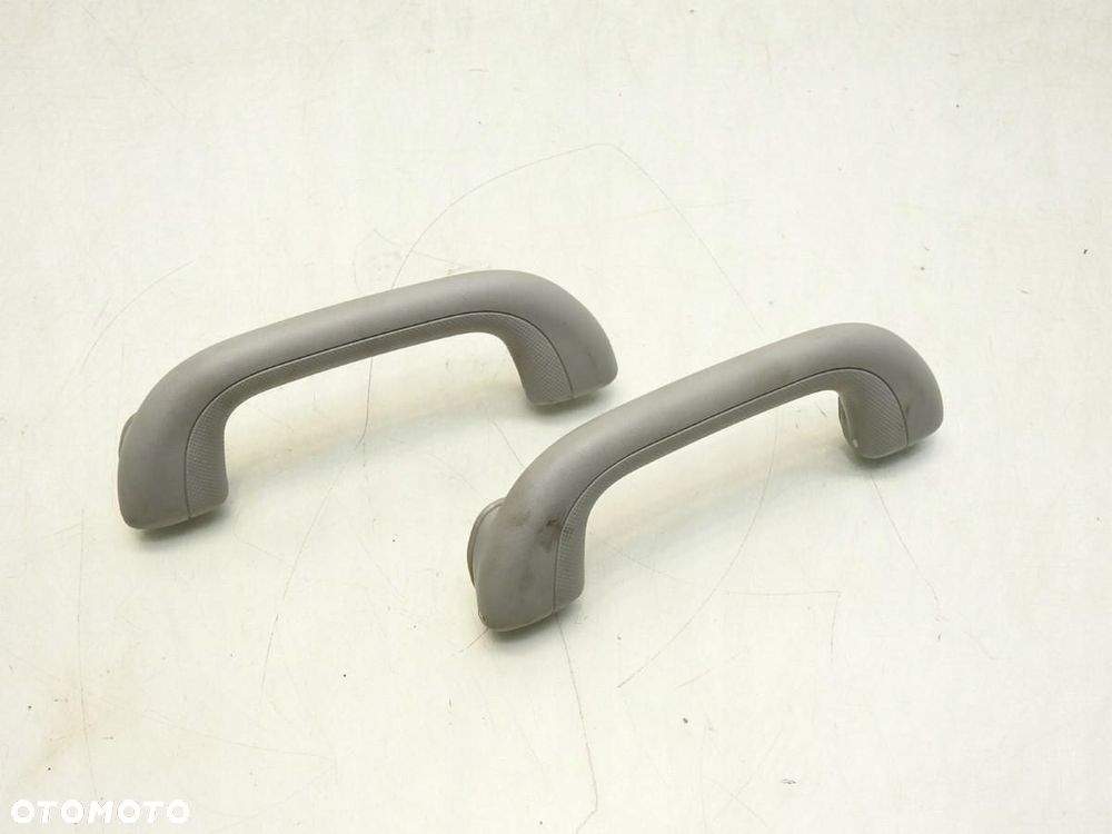 RĄCZKA PODSUFITKI PRAWA KIA CEED I - 2