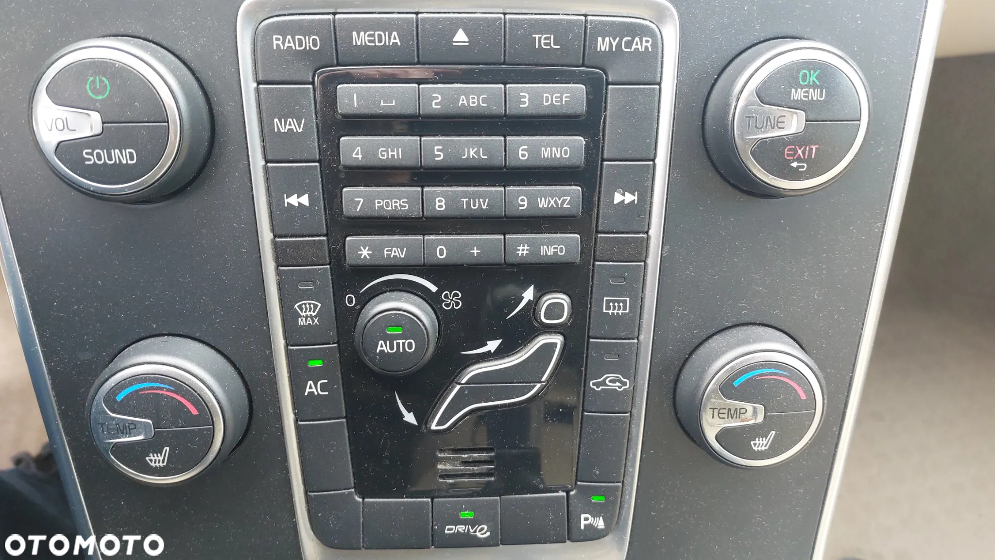 Volvo V60 T3 Kinetic - 29