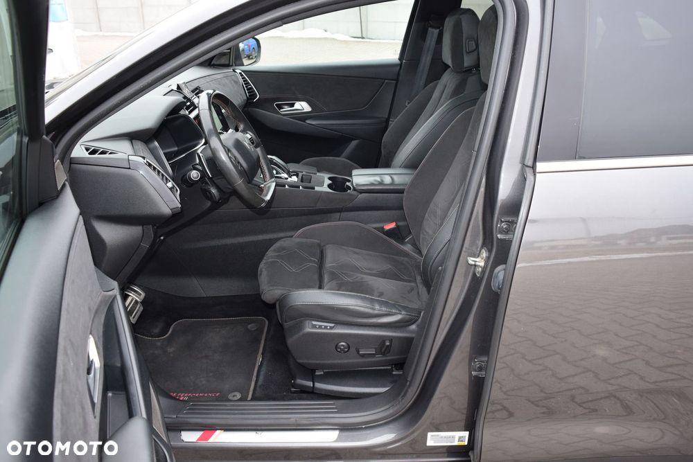 DS Automobiles DS 7 Crossback 2.0 BlueHDi Performance Line + - 18