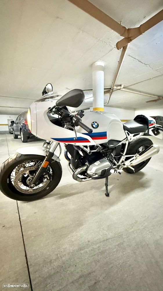 BMW R nineT Cafe Racer - 13