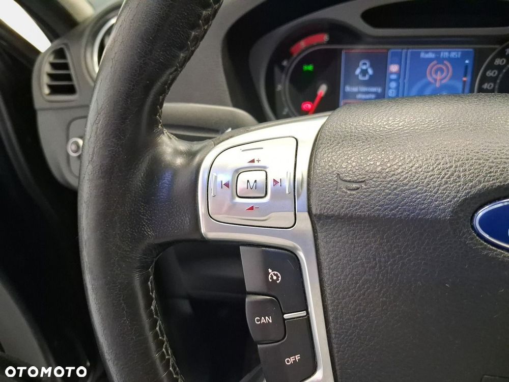 Ford S-Max - 15