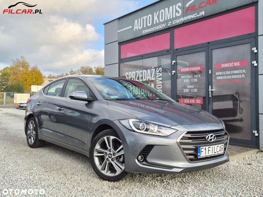 Hyundai Elantra - 17