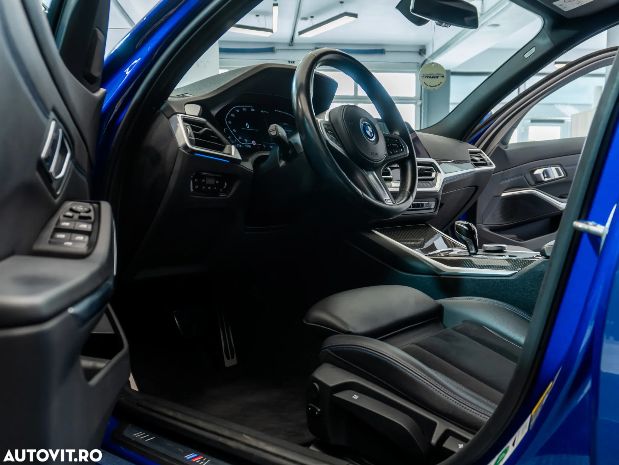 BMW Seria 3 330e Aut. M Sport - 20