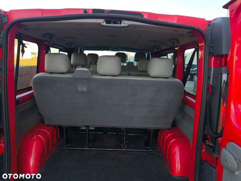 Opel Vivaro - 14