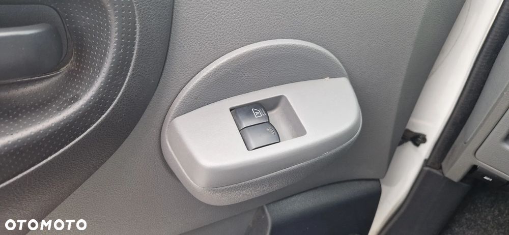 Nissan NV200 Evalia 1.6 Premium - 22