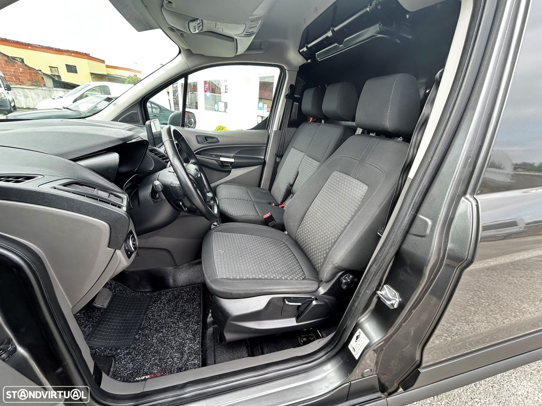 Ford Transit Connect 1.5 TDI  L2 AUT. 120CV - 12