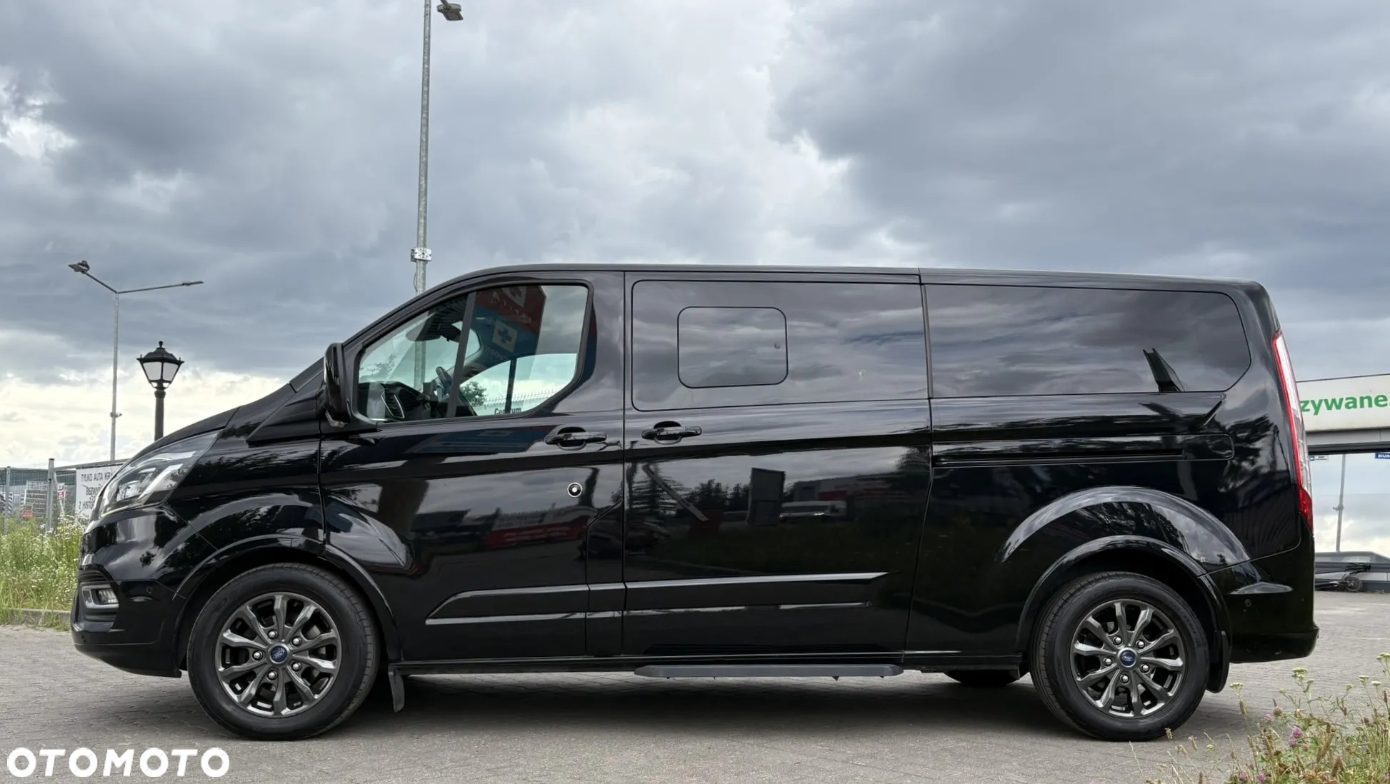 Ford Tourneo Custom 2.0 EcoBlue L2 Titanium X SelectShift - 5