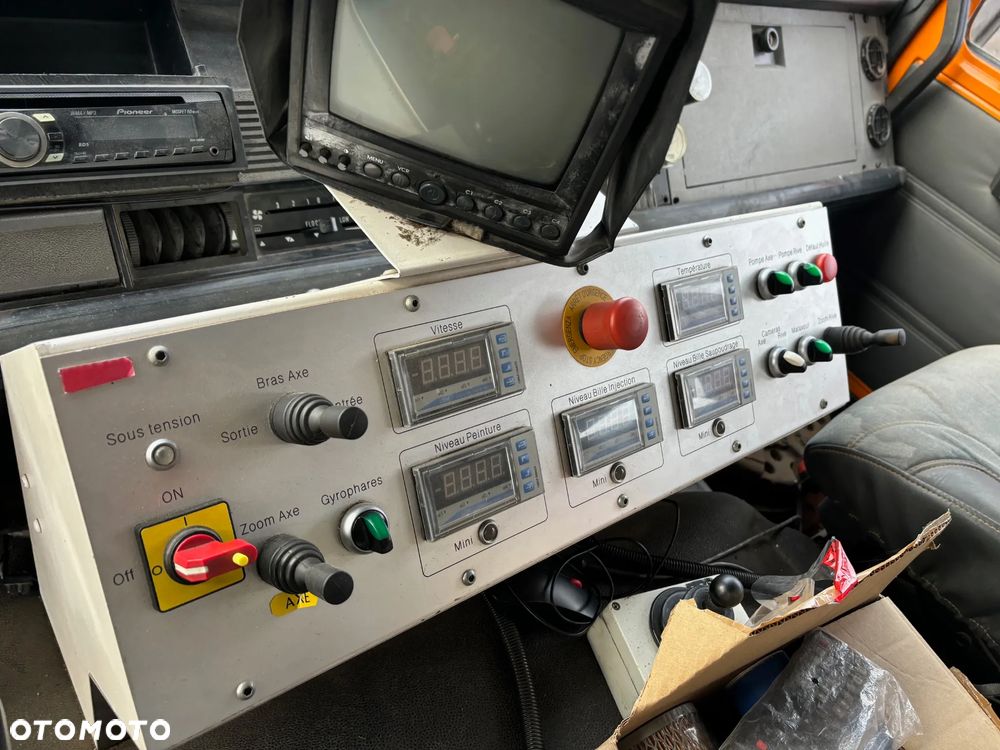 Renault Malowarka Pasów Drogowych / Malowarka Drogowa /THOMAS - 27