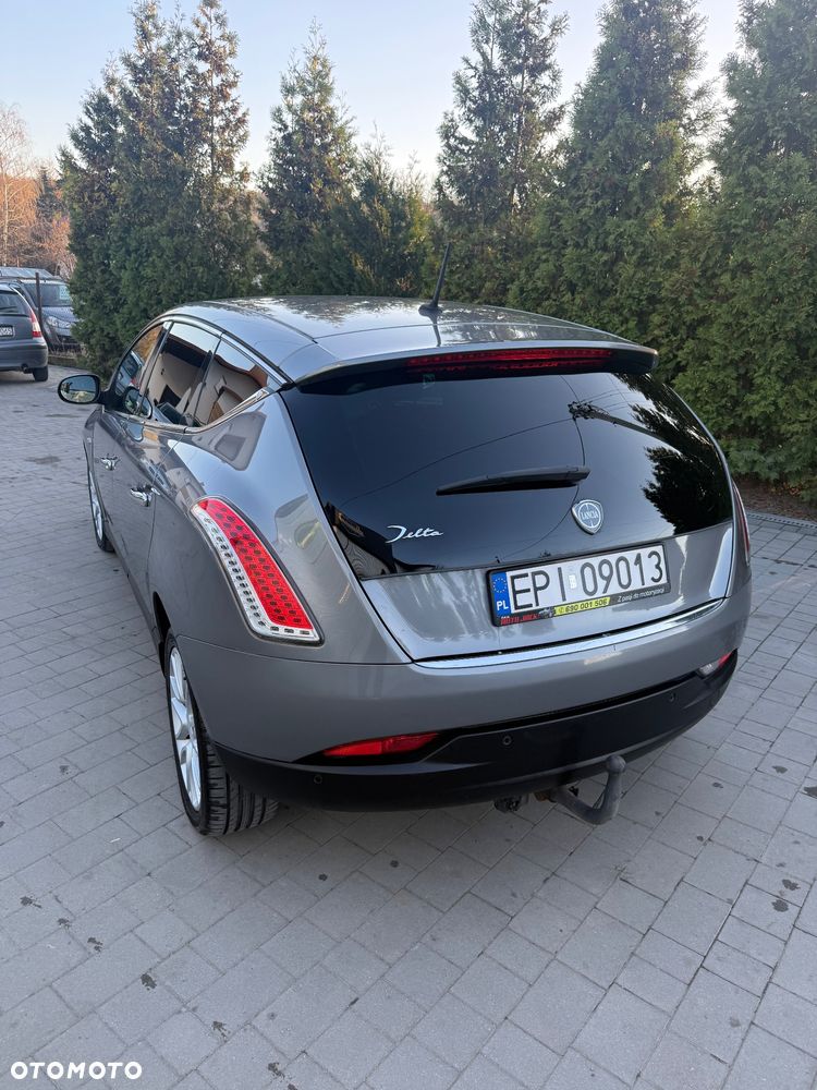 Lancia Delta 1.6 MJ Silver - 4