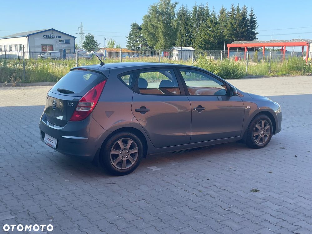 Hyundai i30 1.4 Comfort - 30