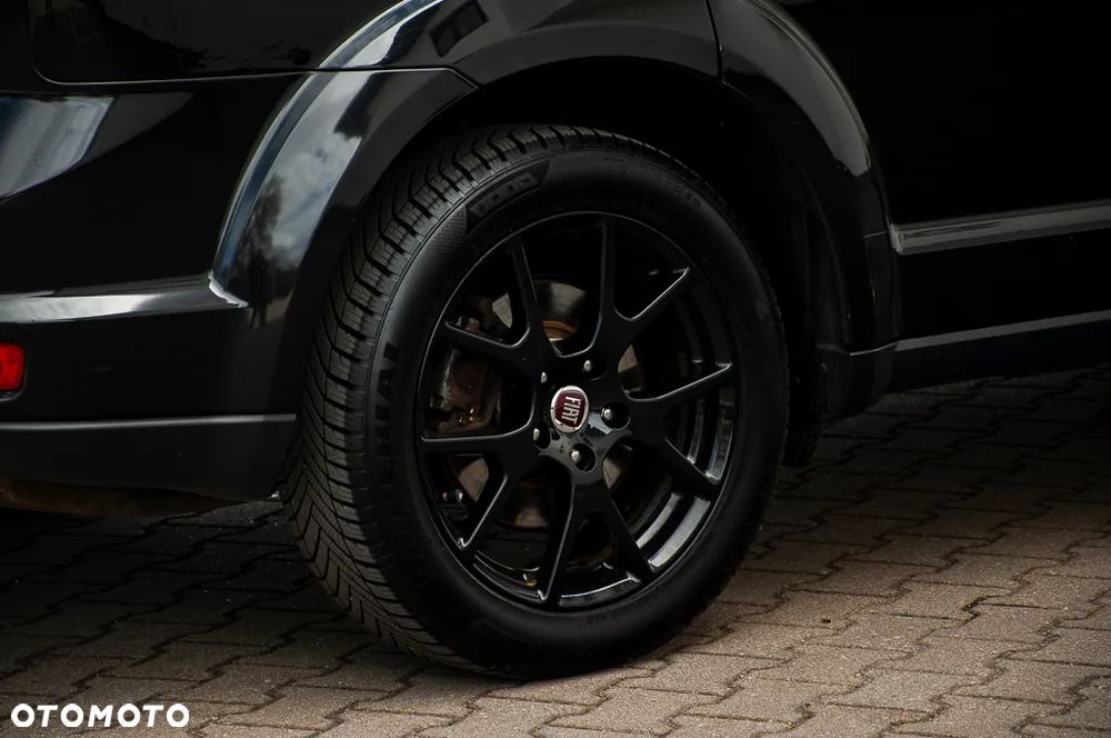 Fiat Freemont 2.0 Multijet Black Code AWD - 23