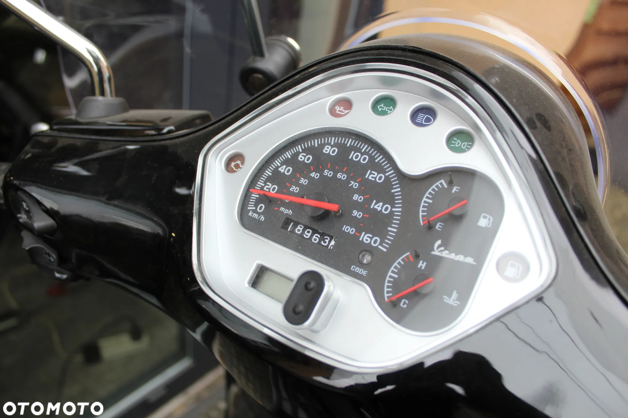 Vespa GTS - 10