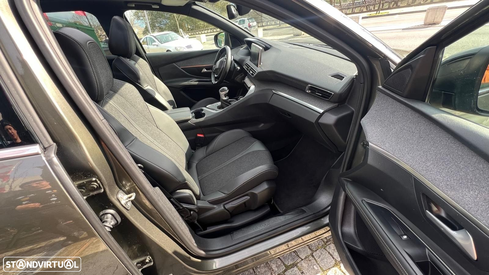 Peugeot 3008 1.5 BlueHDi GT Line - 11