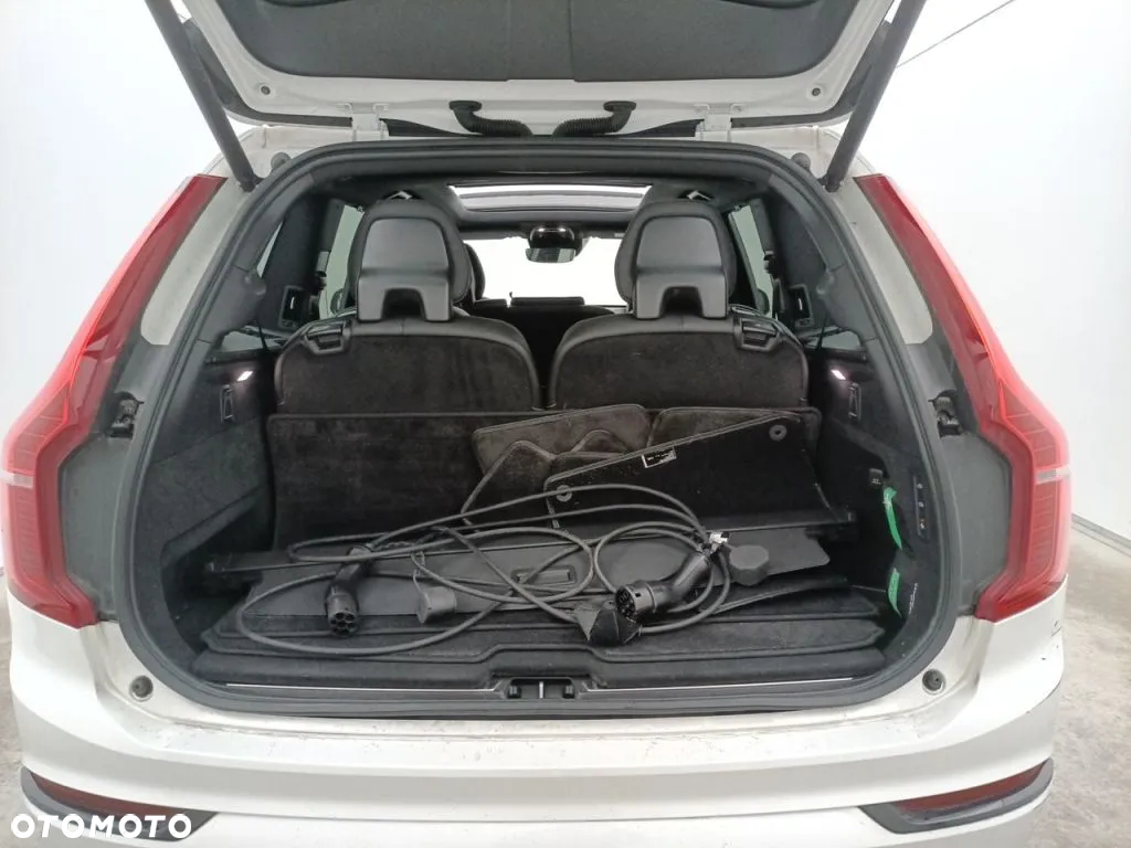 Volvo XC 90 T8 AWD Plug-In Hybrid R-Design 7os - 10