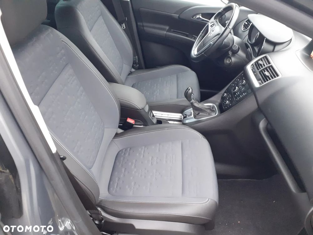 Opel Meriva 1.4 Style - 17