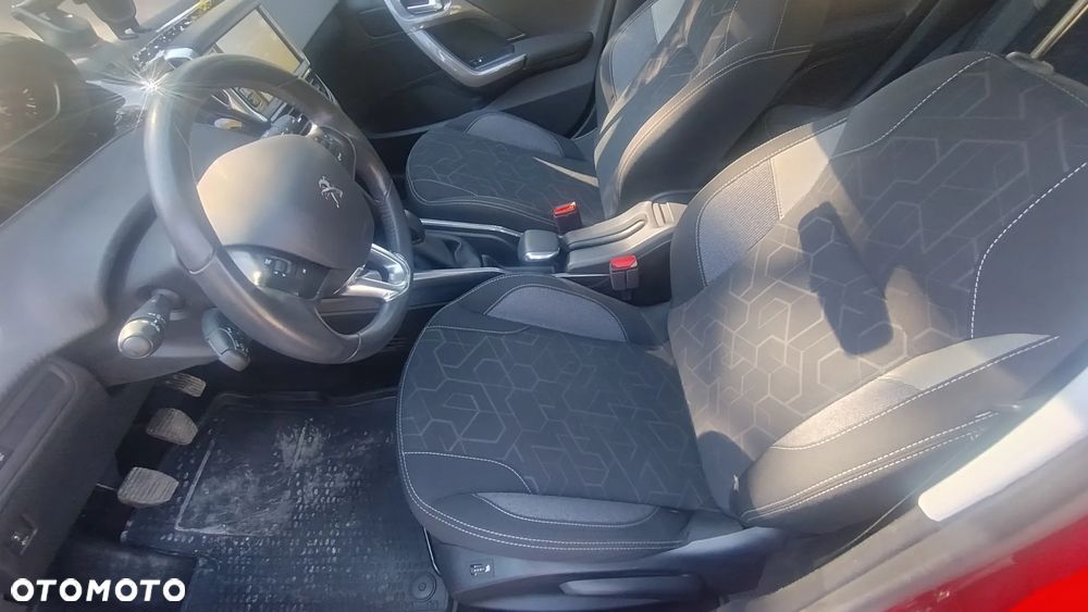 Peugeot 2008 PureTech 110 Stop&Start Style - 25