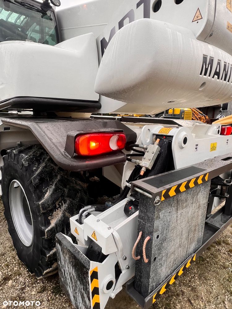 Manitou 2150 Mrt MANITOU ŁADOWARKA TELESKOPOWA Roto  widły kosz PILOT do sterowania  2016/17 1840 2540 2550 kolor od nowości biały Mercedes silnik - 7