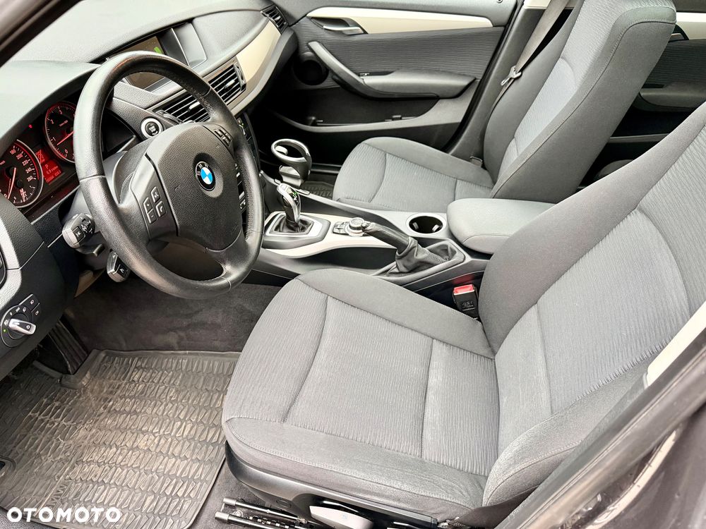 BMW X1 xDrive18d Sport Line - 19