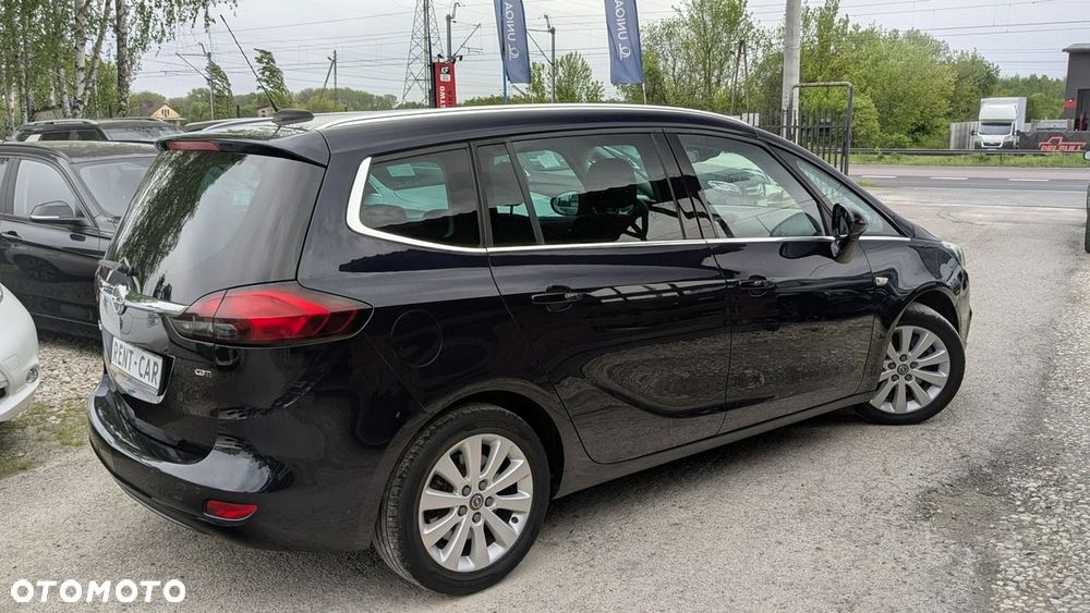 Opel Zafira - 12