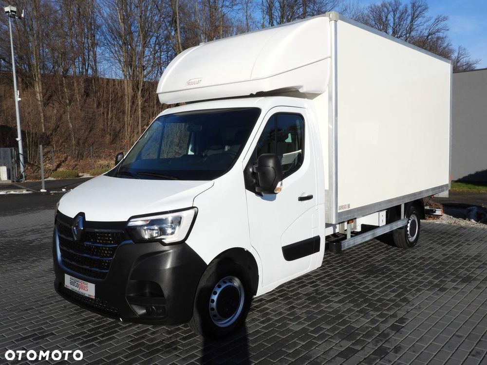 Renault MASTER KONTENER WINDA 8 PALET TEMPOMAT LEDY KLIMATYZACJA  145KM - 7