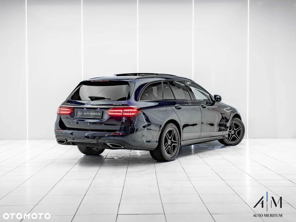 Mercedes-Benz Klasa E 300 de 4-Matic AMG - 4