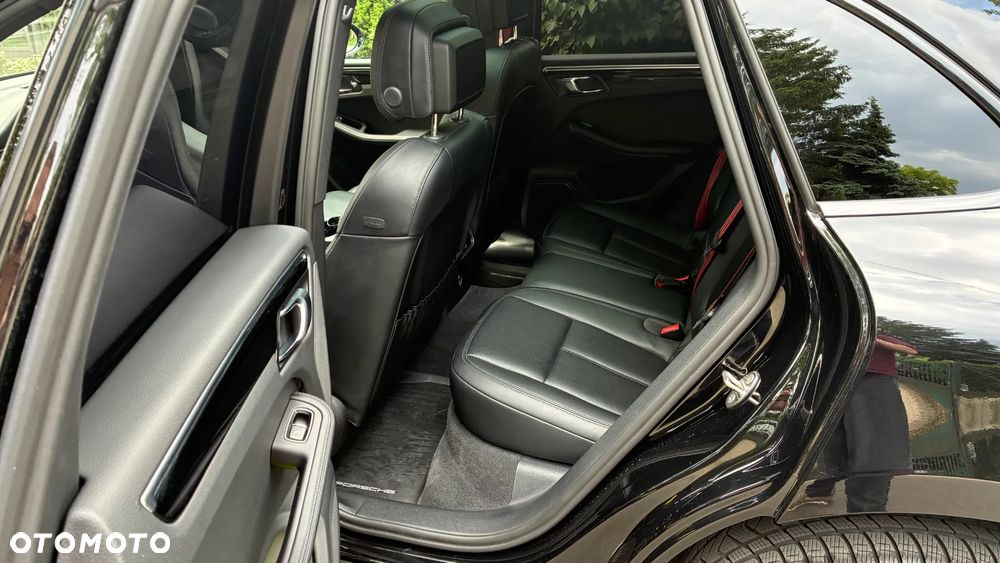 Porsche Macan - 6