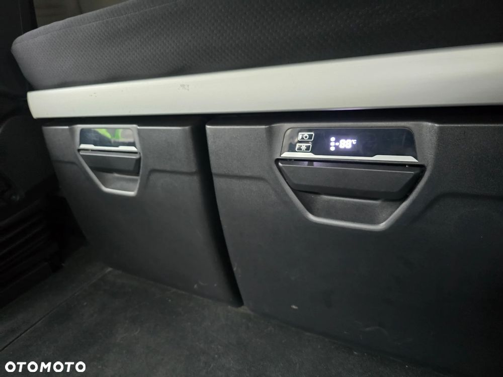 Iveco S-WAY 570 - 28