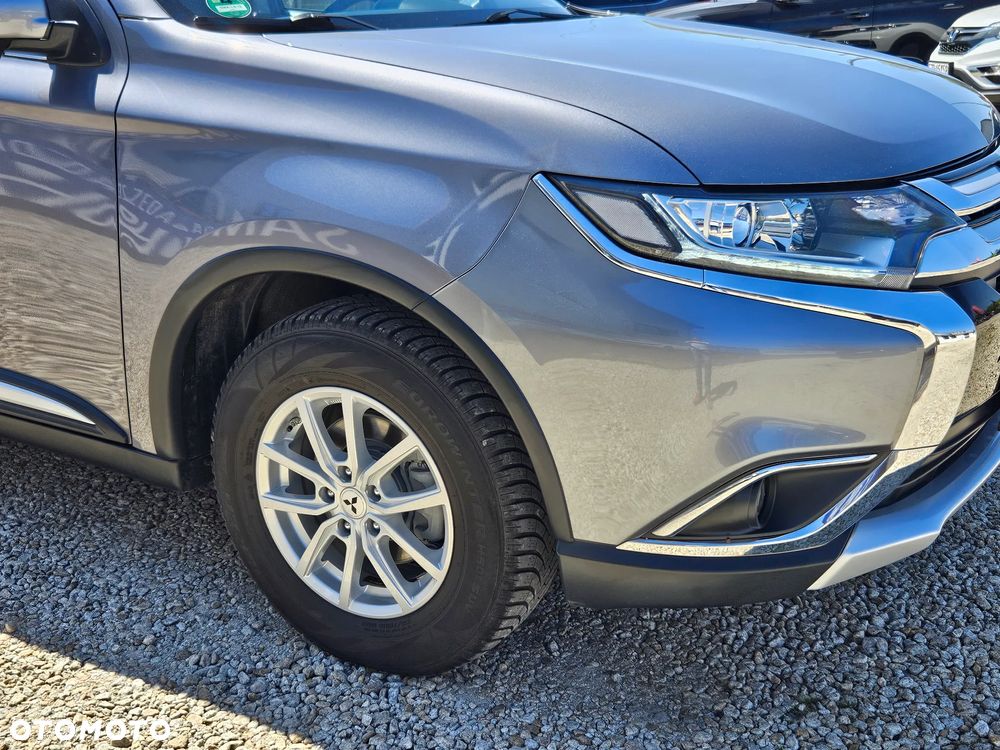 Mitsubishi Outlander 2.0 2WD Diamant - 29