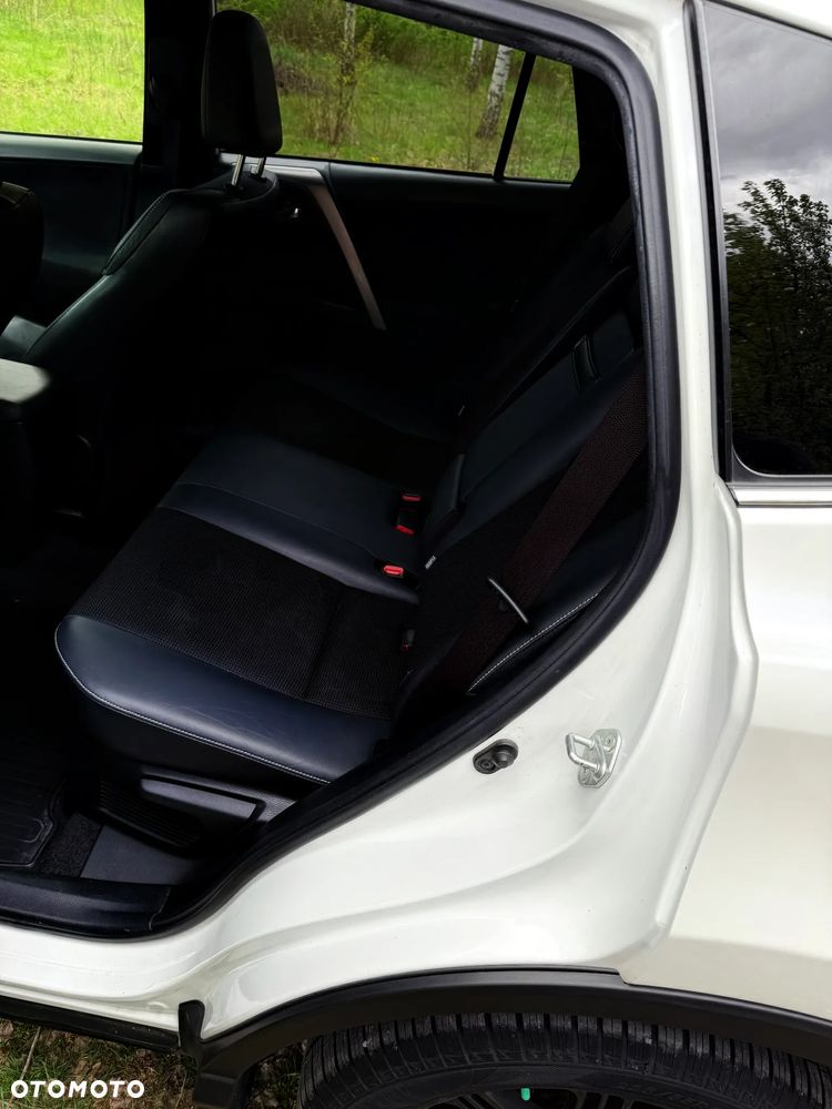 Toyota RAV4 Hybrid Premium 4x2 - 5