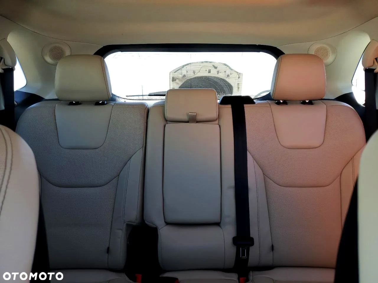 Ford Edge - 11