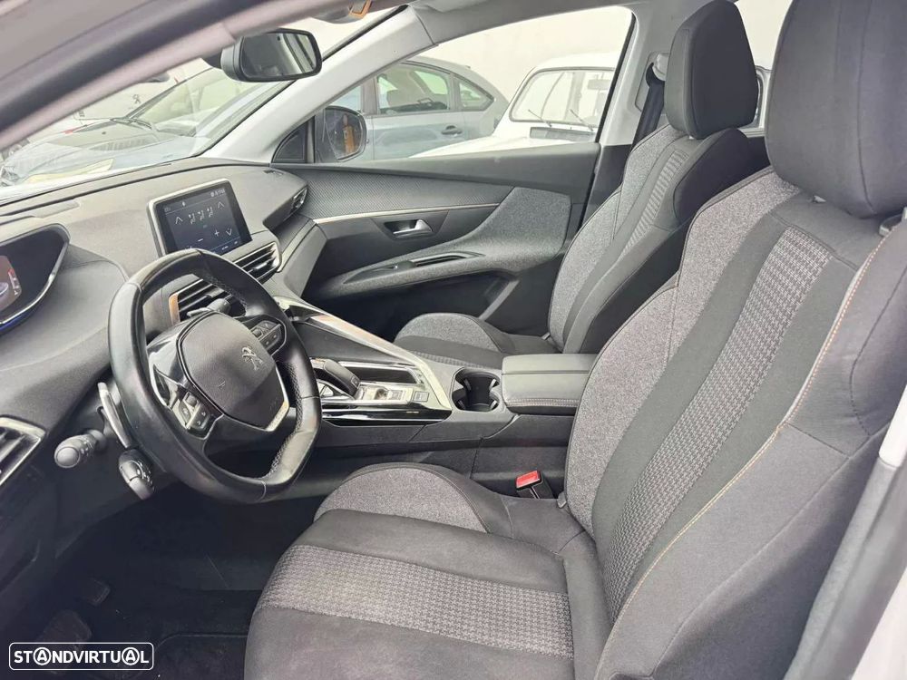 Peugeot 5008 1.5 BlueHDi Active Pack EAT8 - 11