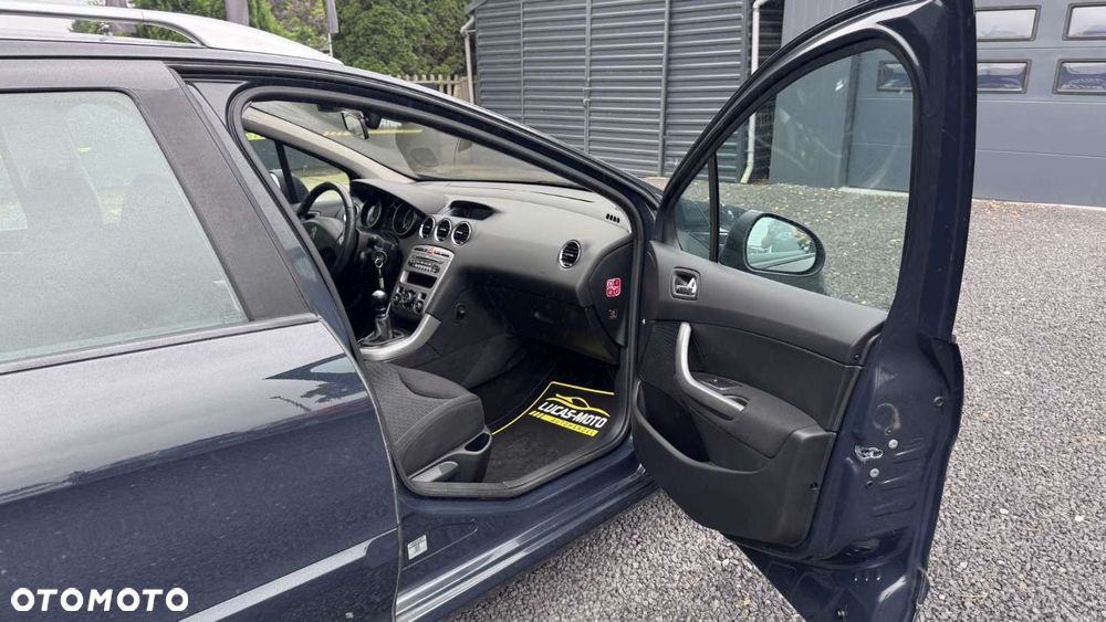 Peugeot 308 - 22