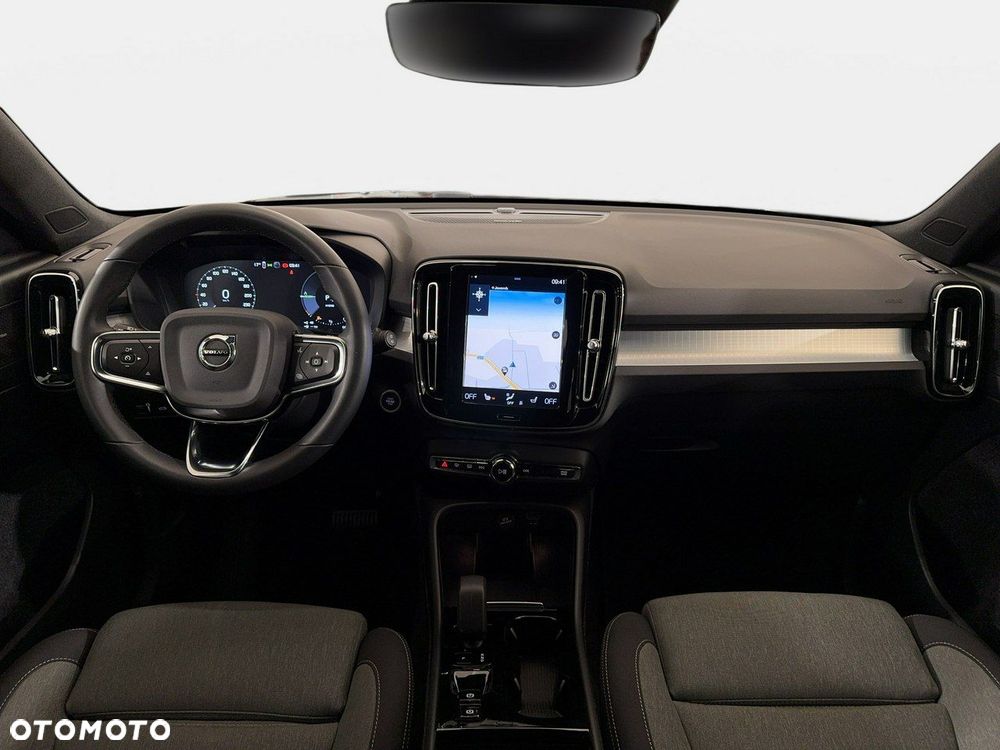 Volvo XC 40 - 18