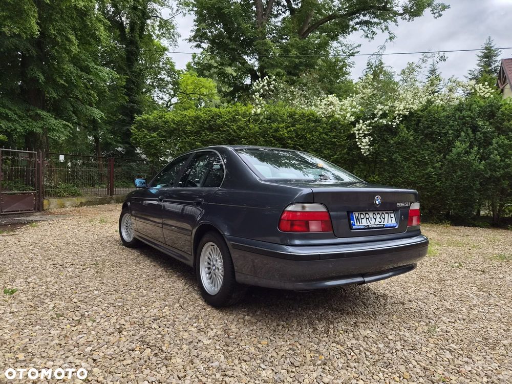 BMW Seria 5 - 2