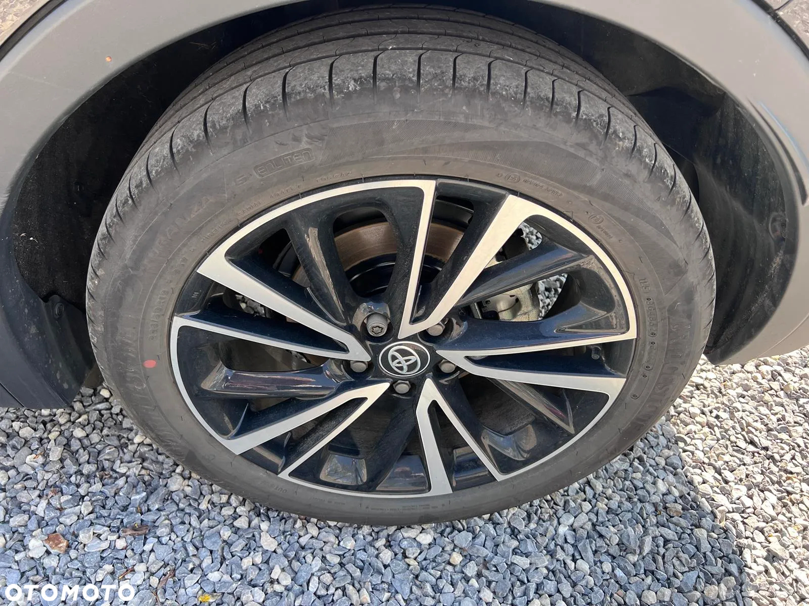 Toyota C-HR 2.0 PHEV Dynamic Force Executive - 28
